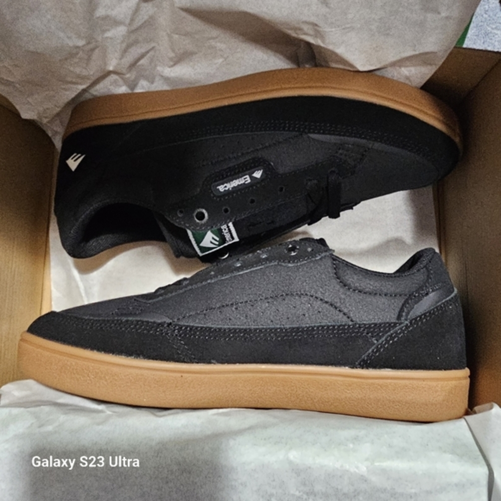 BNIB - Emerica Gamma - Black/Gum colorway
